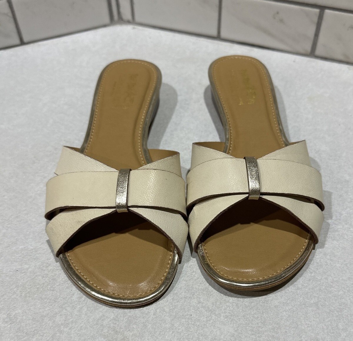 Coach And Four Leather Sandals