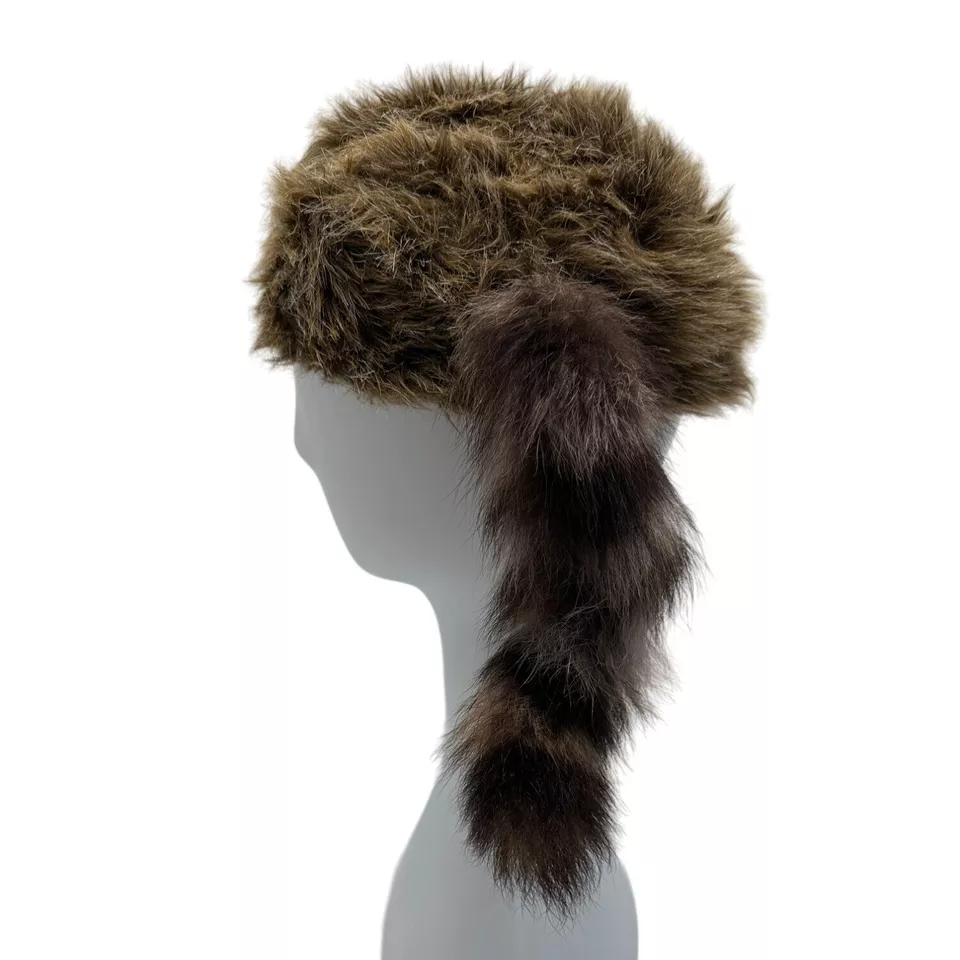 Vintage Unbranded Women's Brown Raccoon Fur Coontail Hat - Image 4 of 4