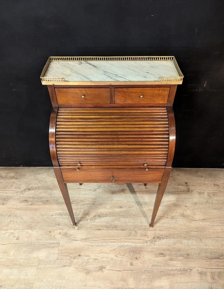 Bureau à cylindre de style Louis XVI en acajou - Photo 2/4