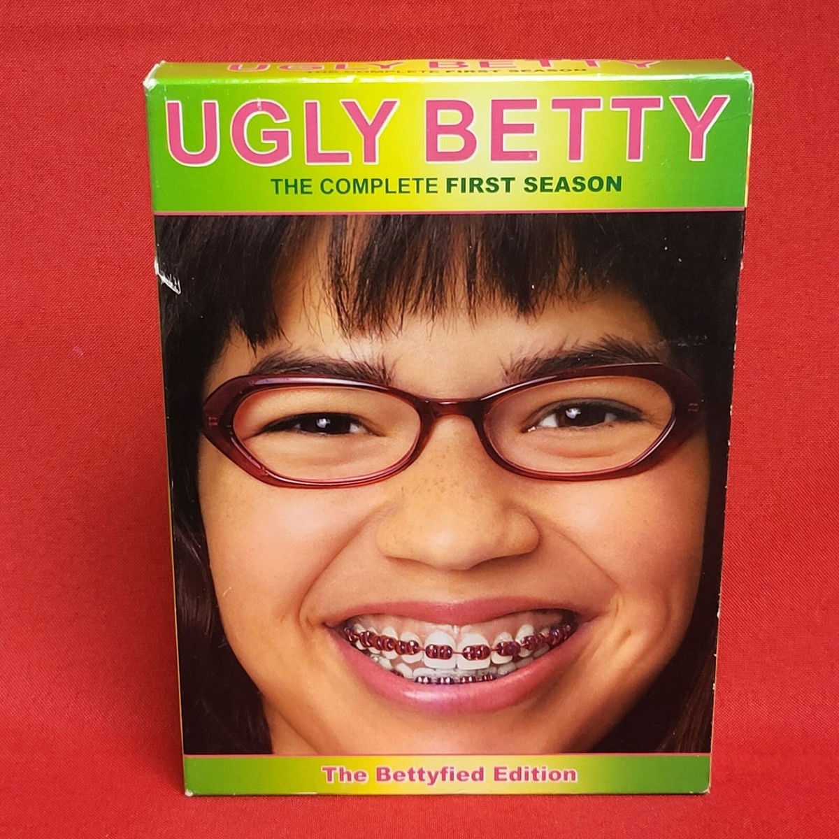 Ugly Betty The Bettyfied Edition The Complete First Season 6 Disc
