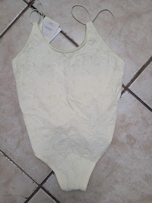 Fabletics Seamless Lace Bodysuit Ivory NEW Medium Womens One Piece Bodysuit...