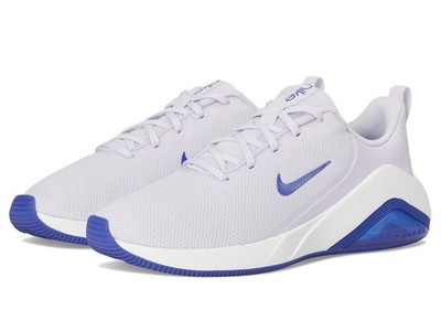 Woman's Sneakers & Athletic Shoes Nike Bella 7