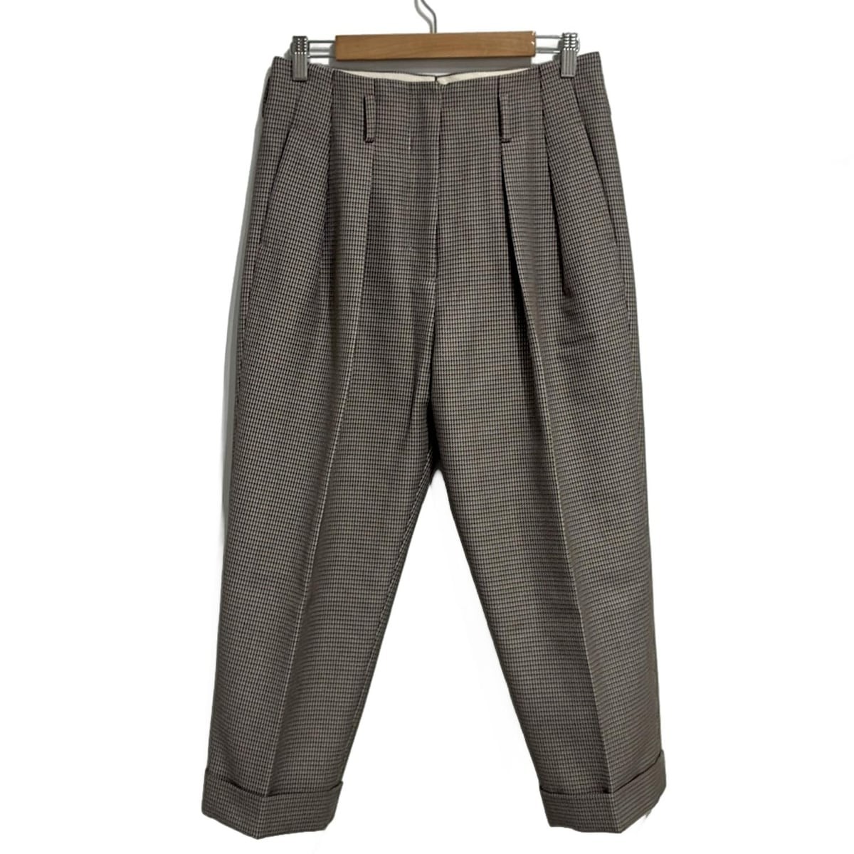 Auth support surface - Light gray Brown Dark Brow… - image 1