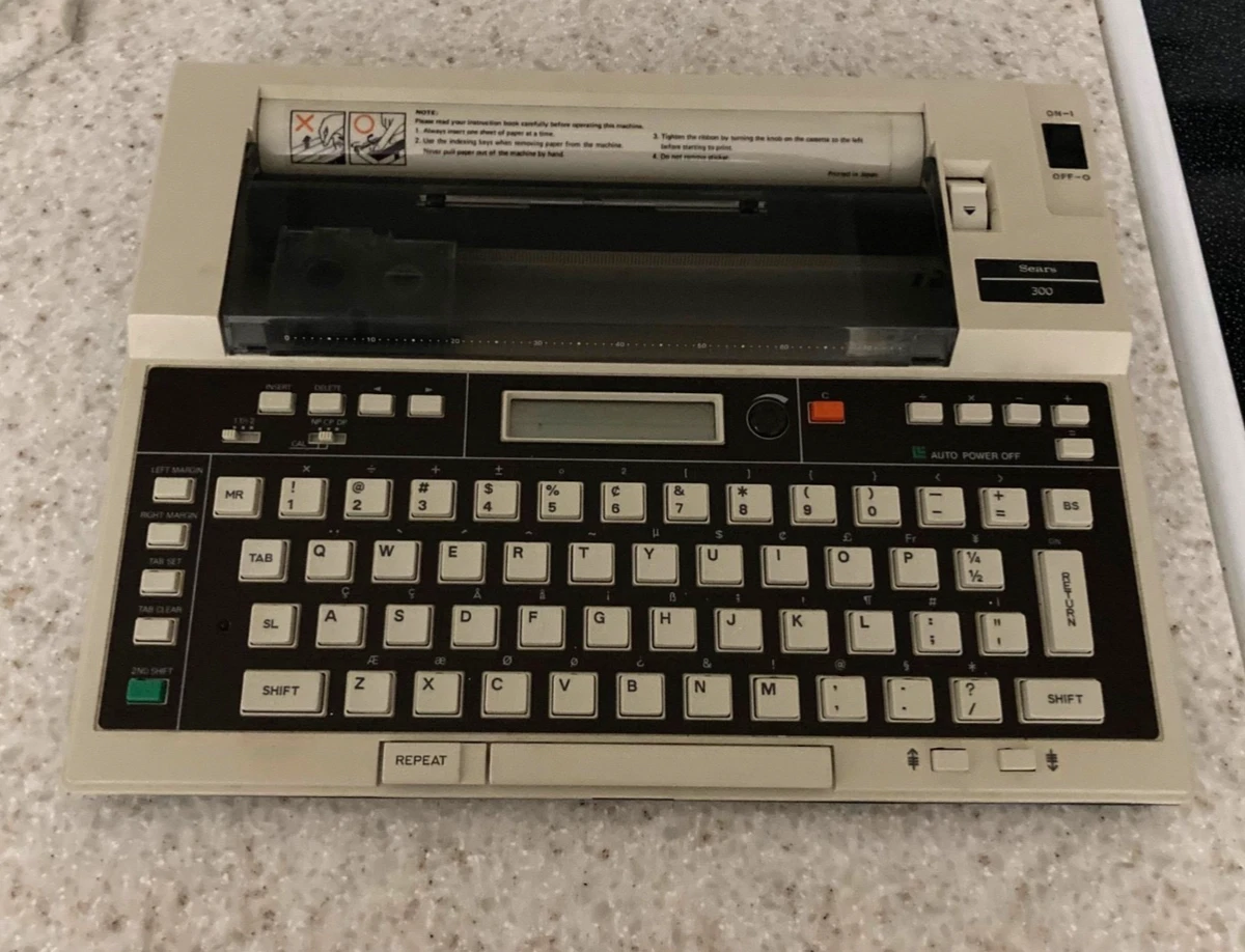 Sears Electronic Typewriter In Typewriters & Word Processors for 