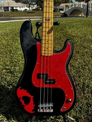 Squier Pete Wentz Precision Bass Electric Bass Guitar | eBay