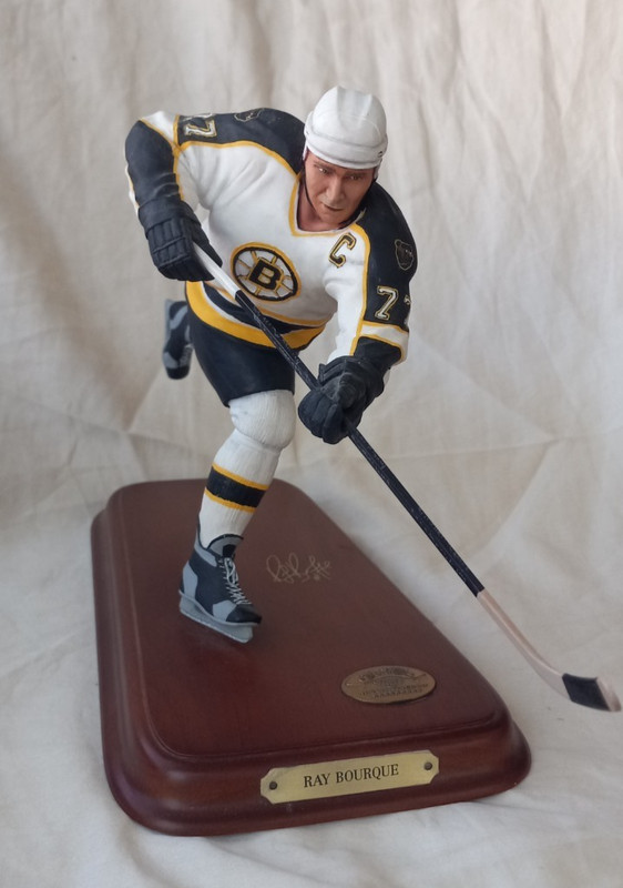 Ray Bourque Danbury Mint Figurine Boston Bruins #77 Excellent Condition RARE