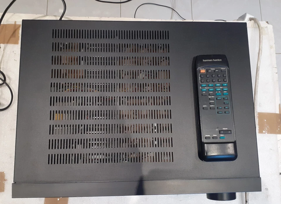 Sintoamplificatore hi fi Stereo,  Harman Kardon HK3250 con Telecomando.  - Immagine 4 di 4