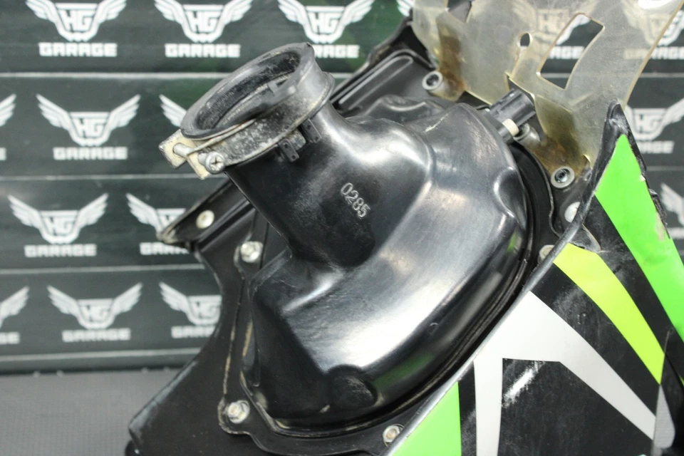 2011 KAWASAKI KX450F OEM AIRBOX INTAKE AIR CLEANER CASE TWIN AIR POWERFLOW NICE! - Image 2 of 4