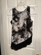 Simply Vera Wang Women's PL Black and White Sleeveless Tank Black Pleat Band
