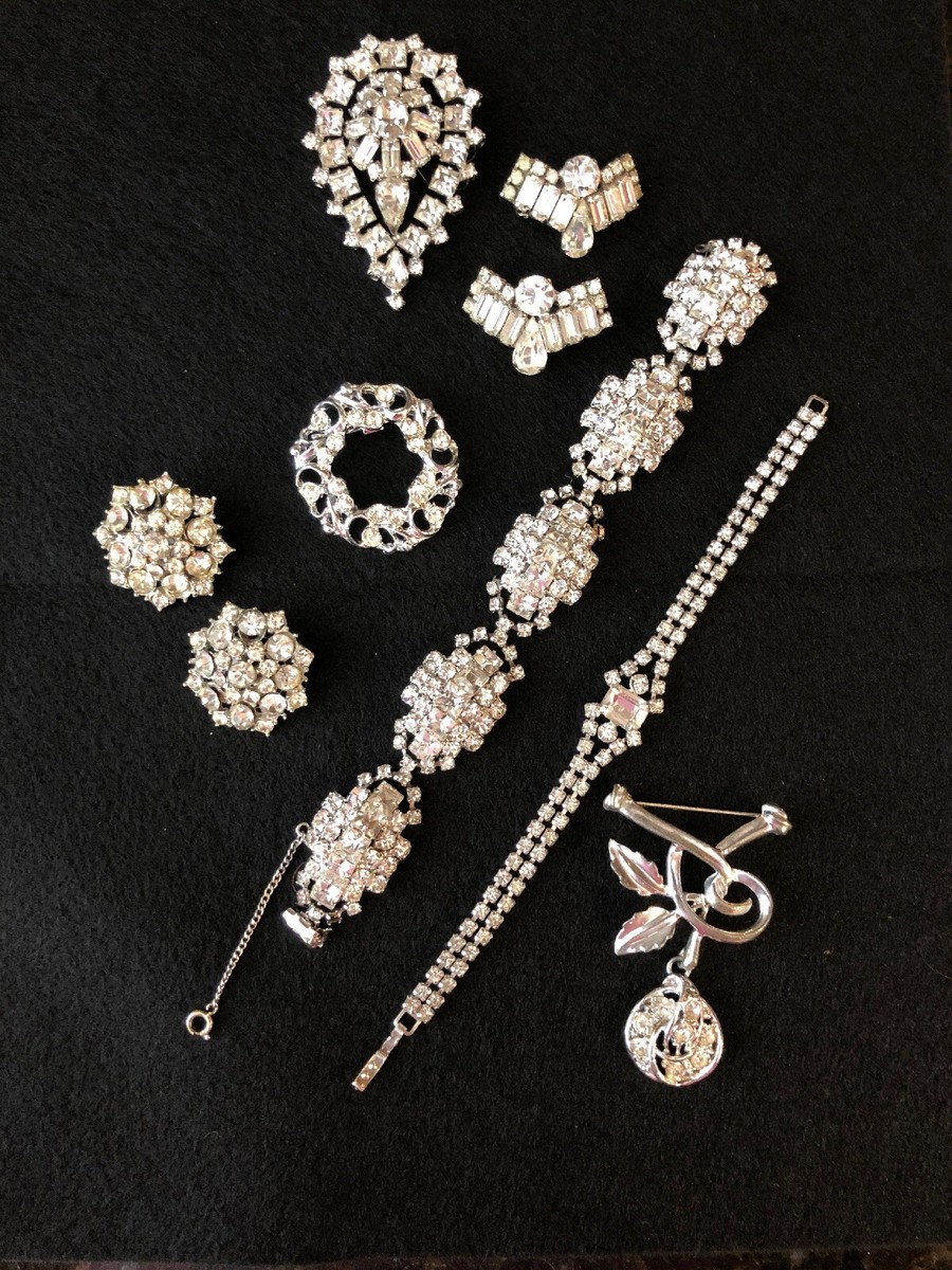 VINTAGE COSTUME JEWELRY WITH FAUX DIAMONDS