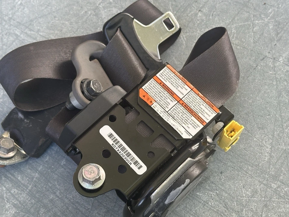 Cinturón de seguridad delantero derecho Honda Odyssey 2011 2012 2013 2014 2015 2016 2017 OEM Foto 2 de 4