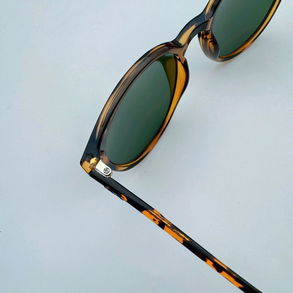 Ray-Ban RB 2204 Sunglasses Tortoiseshell, Green G 54mm Lense w/Case - Image 4 of 4