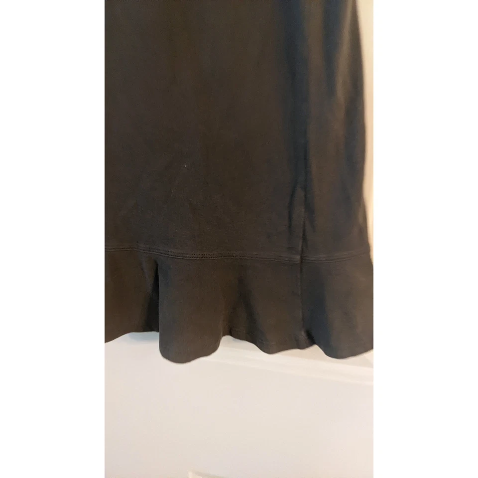 Horny Toad Dark Green Athleisure Skirt with Ruffle Bottom, Small, Drawstring - Image 2 of 4