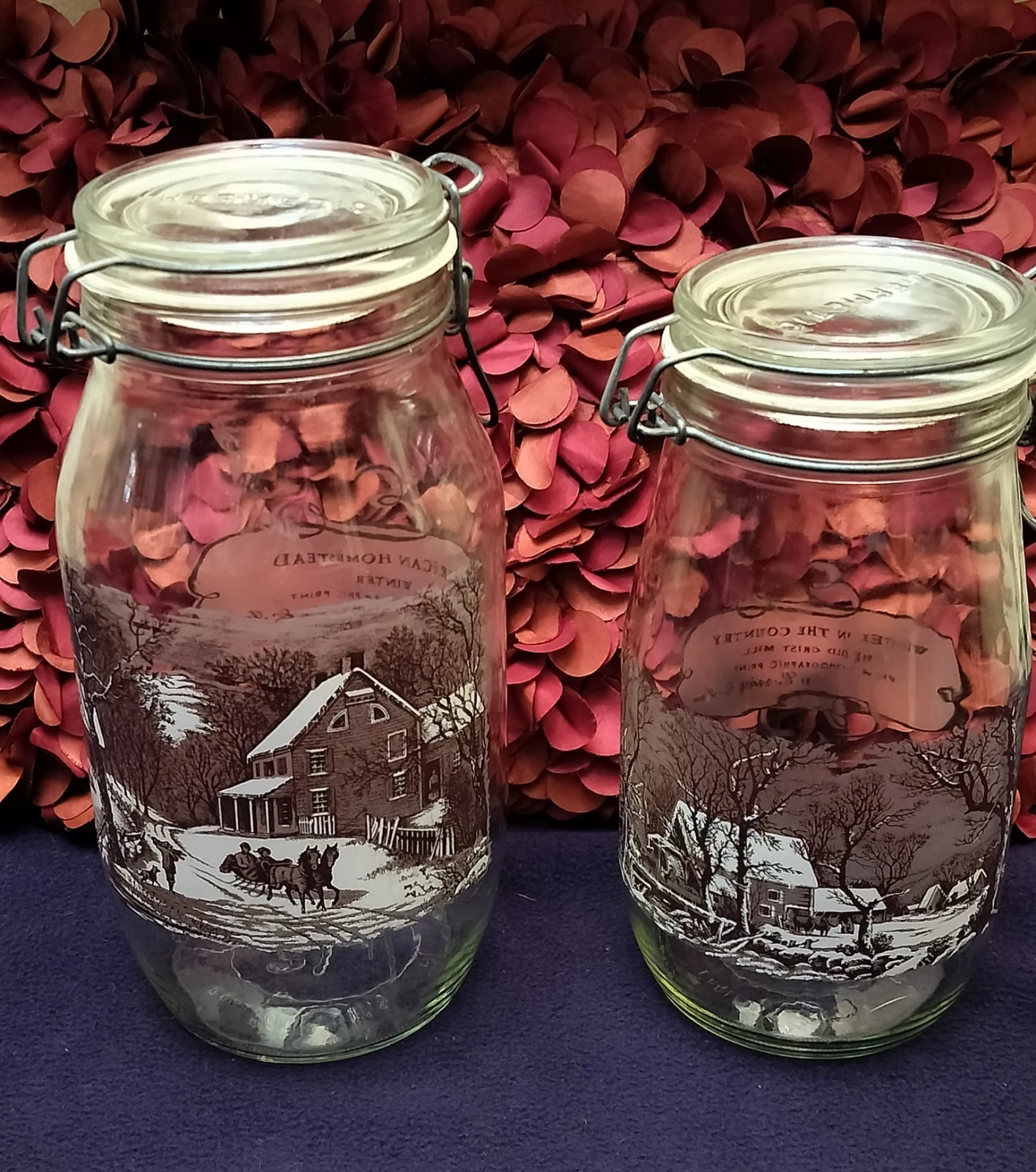 2 Vintage Currier & Ives Lithograph Mason Jars (Carlton Glass) 2 L and 1.5 L
Opens in a new window o