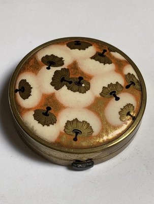 Vintage COTY Art Deco Powder Mirror Compact ~ Lalique Design  Puffs  ~ Paris