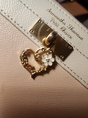 Samantha Thavasa Petit Choice White Pink Leather Long Wallet