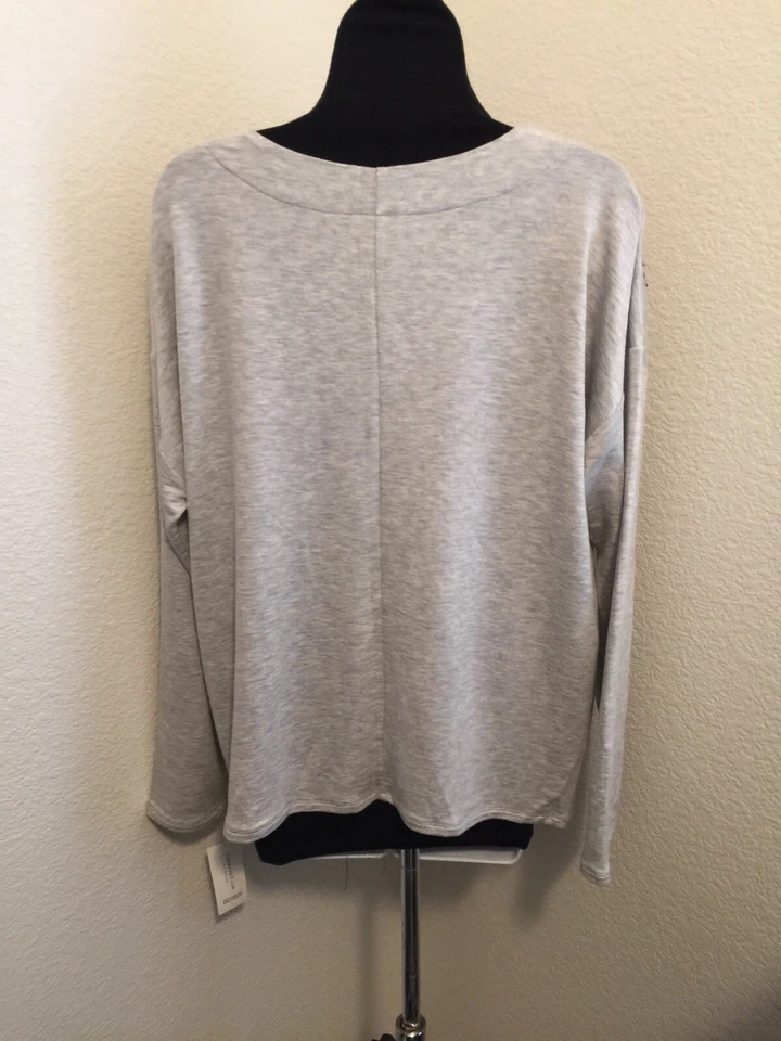 Novo com etiquetas Conjunto Feminino Charter Club Intimates Cinza Lounge-Sleep Floral Bordado Extra Grande - Imagem 3 de 4