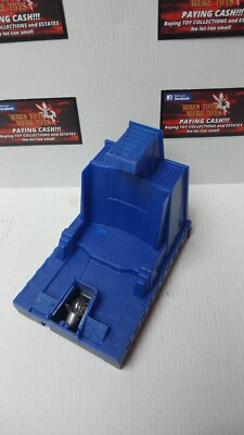 Kenner Super Powers Darkseid destroyer part