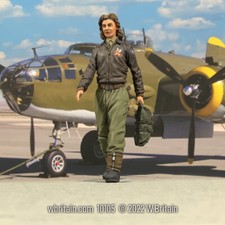 W.Britain 10105 U.S.A.A.F. WASP Service Pilot, 1943-45 Britains 