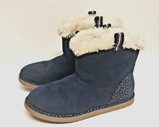 Cat And jack Winter Boots Girls Size 4 faux fur faux suede-like upper blue EUC