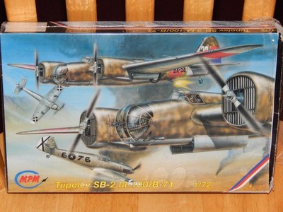 MPM Tupolev SB-2 M-100/B-71 1/72 Scale Model Kit 72046 UNBUILT