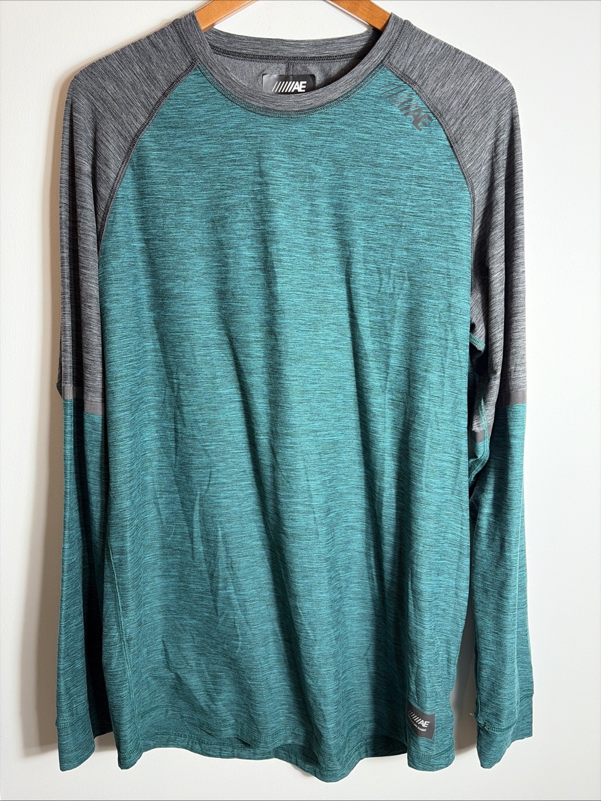 American Eagle AE Flex Performance Long Sleeve Ac… - image 1