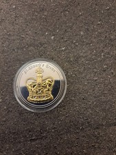 St Edwards Crown 2010 Silver Plated Coin With Jewels Insert