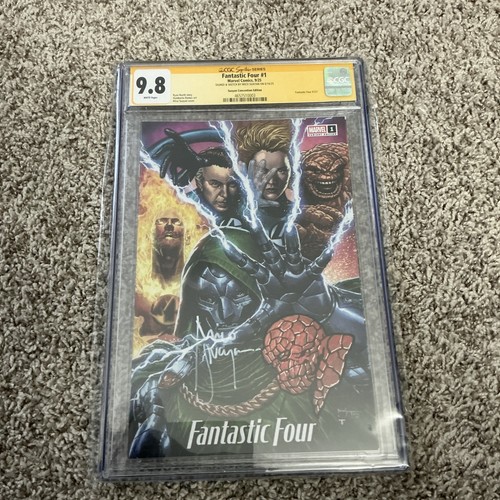 FANTASTIC FOUR #1 - SDCC 2025 signed MICO SUAYAN CGC 9.8 Thing Remark 🔥