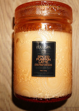 VOLUSPA SPICED PUMPKIN LATTE 18oz. JAR CANDLE...