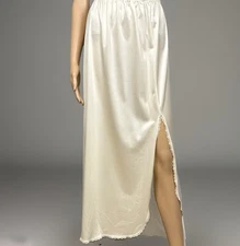 Vintage Vanity Fair Antron III Nylon Half Slip Small Long Length LL Ivory Slit