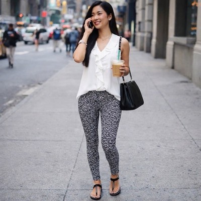 MICHAEL Michael Kors Pull On Pants Womens S Black White Ikat Back Pockets Skinny