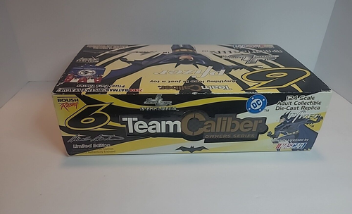 Autographed Nascar diecast 1:24 scale Mark Martin Batman Owners Series 1 of 7560 - Picture 21 of 23