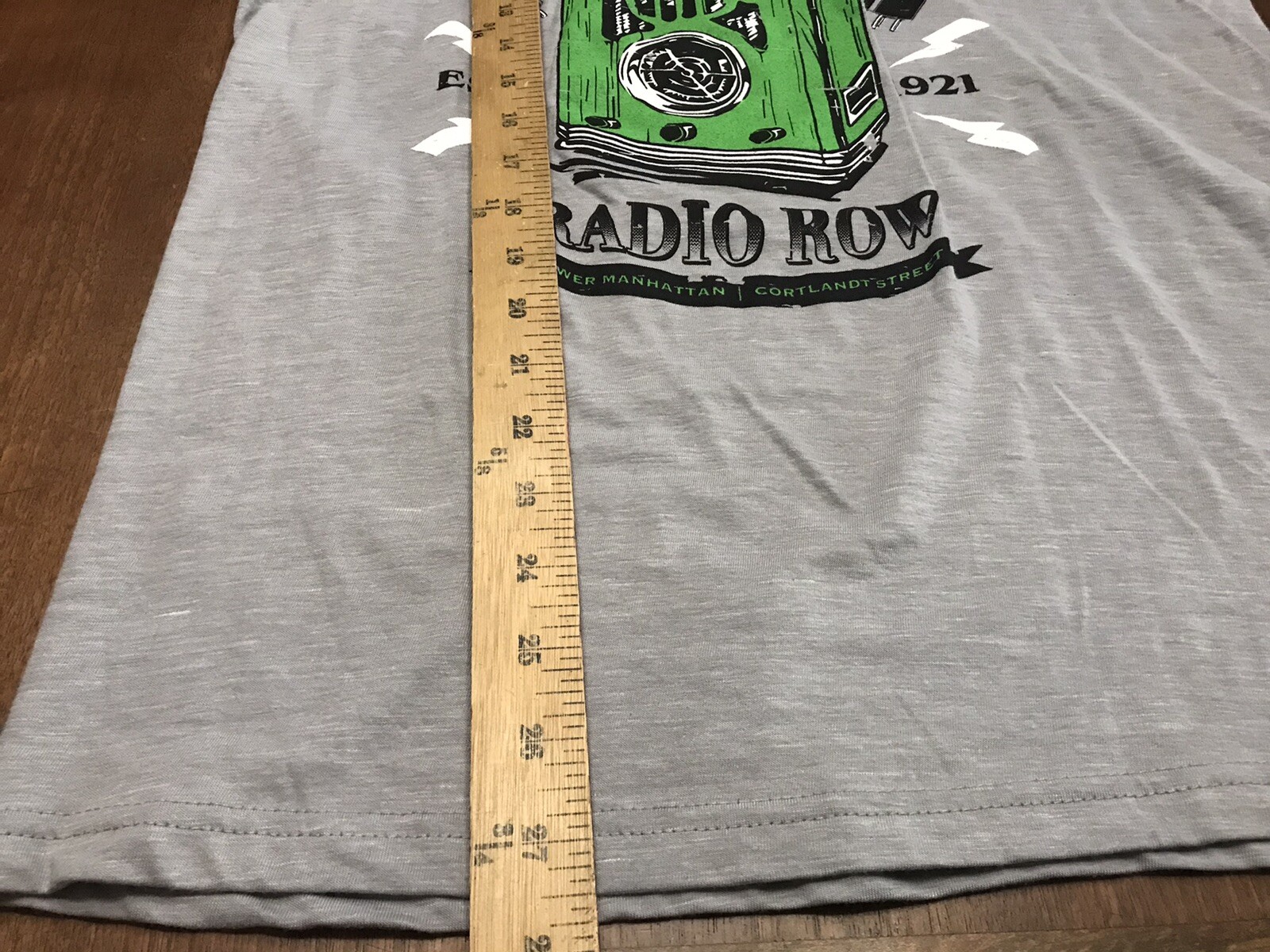 FILA T shirt grafica AVNET Electronics Surplus Radio Row Lower Manhattan taglia SM Tube