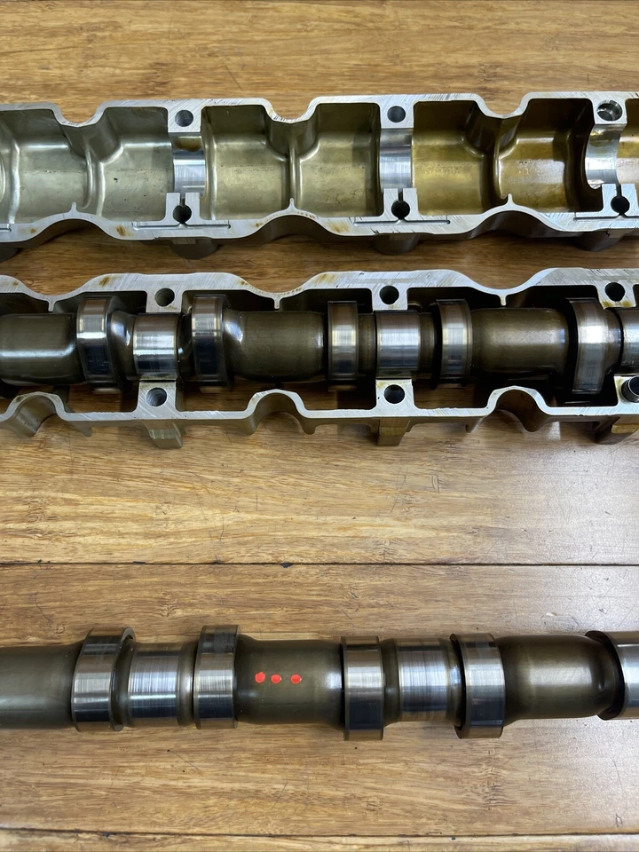 2006-2020 宝马 X5 E70 6-Cyl 涡轮发动机排气插座凸轮轴原始设备制造商 — 第 4/4 张图片