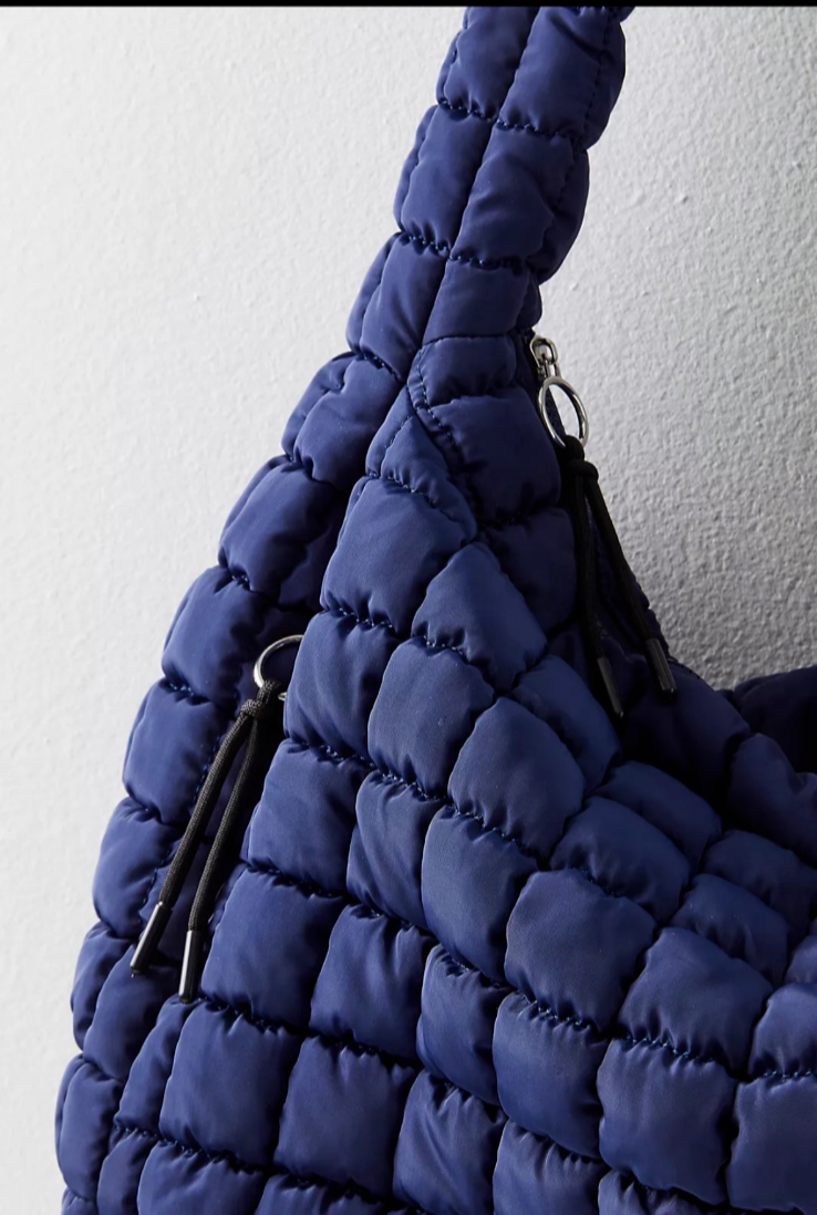 Free People FP Movement Quilted Carryall Tote NAVY BABY BLUE  display picture 1