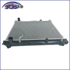 Radiator For Chevy Tracker Suzuki Vitara Sidekick 1.6l 1.8l 2.0l 1996-2004