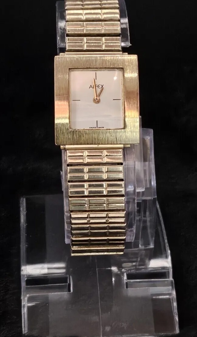 ALFEEオルゴール Gorgeous Ladies Swiss Made Alfex Watch Quartz New Battery Running