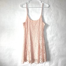 Forever 21 NWT Seashell Pink Lace Mini Dress Sz L Spaghetti Strap Coquette Girl