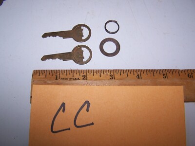Vintage FORD Automobile Keys - Lot CC