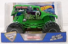 2016 Mattel Hot Wheels Monster Jam Green Grave Digger 1/24 Scale Monster Truck
