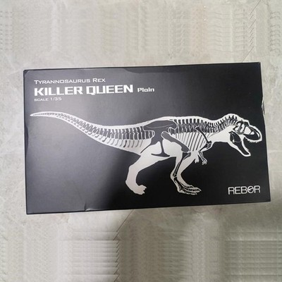 REBOR Tyrannosaurus rex KILLER QUEEN Plain Dinosaur Statue Model Display