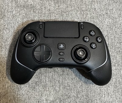 Razer Wolverine V2 Pro Wireless Controller für PS5 & PC - Ohne Sticks