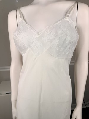 Vintage Vanity Fair white sheer lace bodice nylon full dress slip 36  sexy