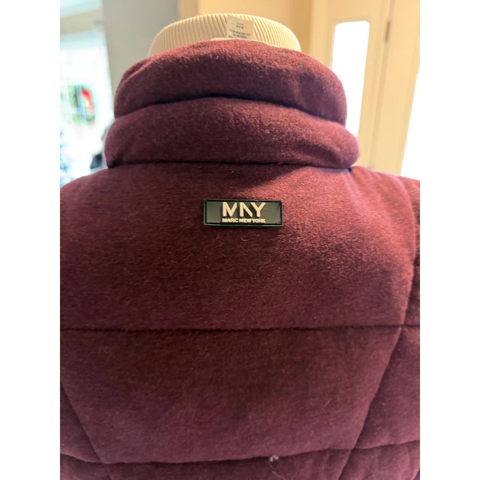 Chaleco acolchado Marc New York Borgoña acolchado acolchado cremallera completa cuello falso para mujer M Foto 4 de 4