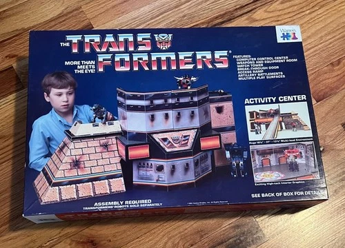 Vintage G1 Transformers - 1985 Warren G1 Activity Center Playset - Complete