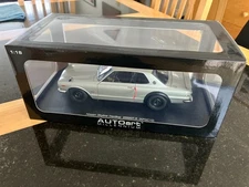Autoart 1/18 diecast Nissan Skyline Hardtop 2000GTR (KPGC10) in silver.