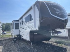2025 Jayco North Point 365RKTS