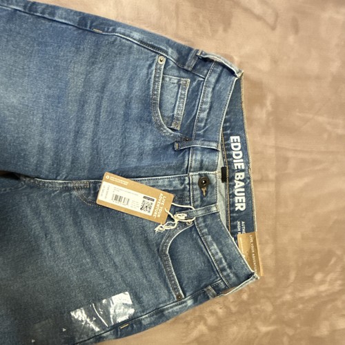 Eddie Bauer Women's Authentic Straight Jeans Size 4 Vintage High Rise NWT