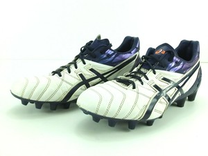 asics football boots