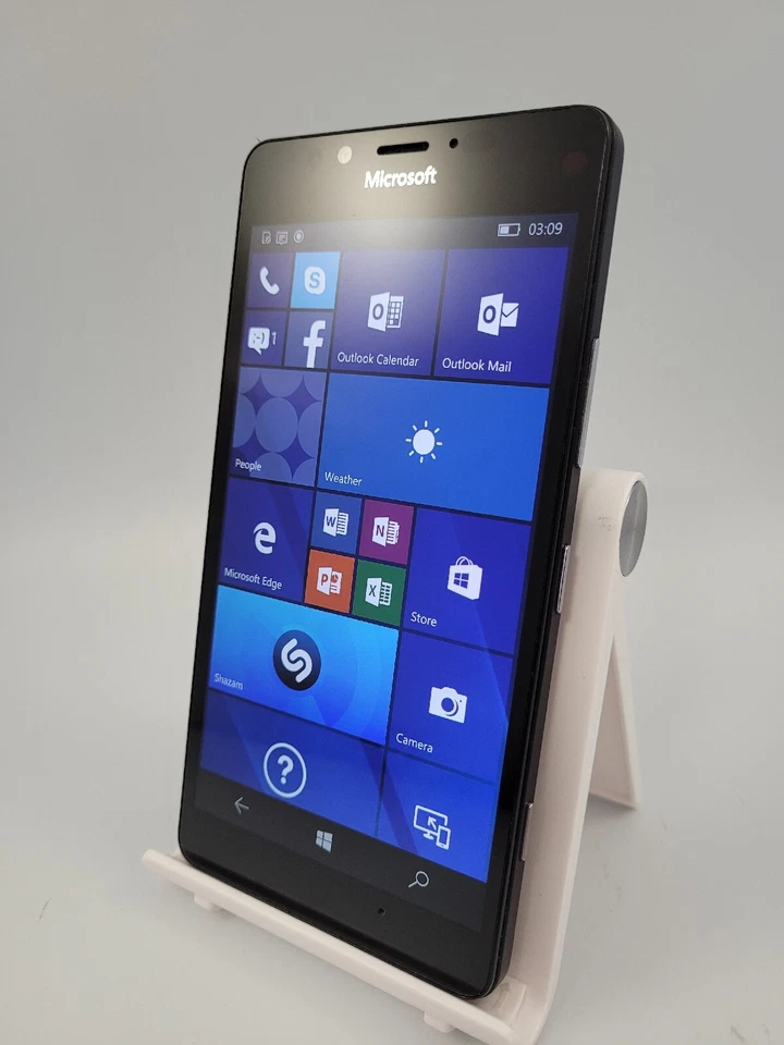 Microsoft Lumia 950 Black Unlocked 32GB 3GB RAM Windows 10 Smartphone - Image 4 of 4